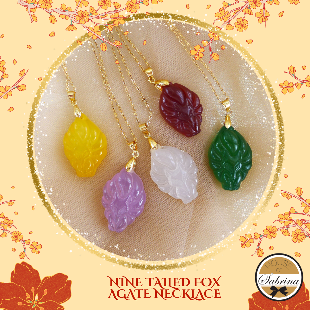 NINE TAILED FOX AGATE NECKLACE
