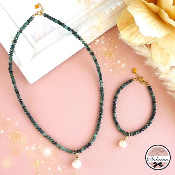 HIGH GRADE FACETED EMERALD PEARL SET